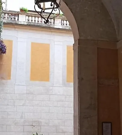 Residenza Al Pantheon - Rh Collection Guest house *